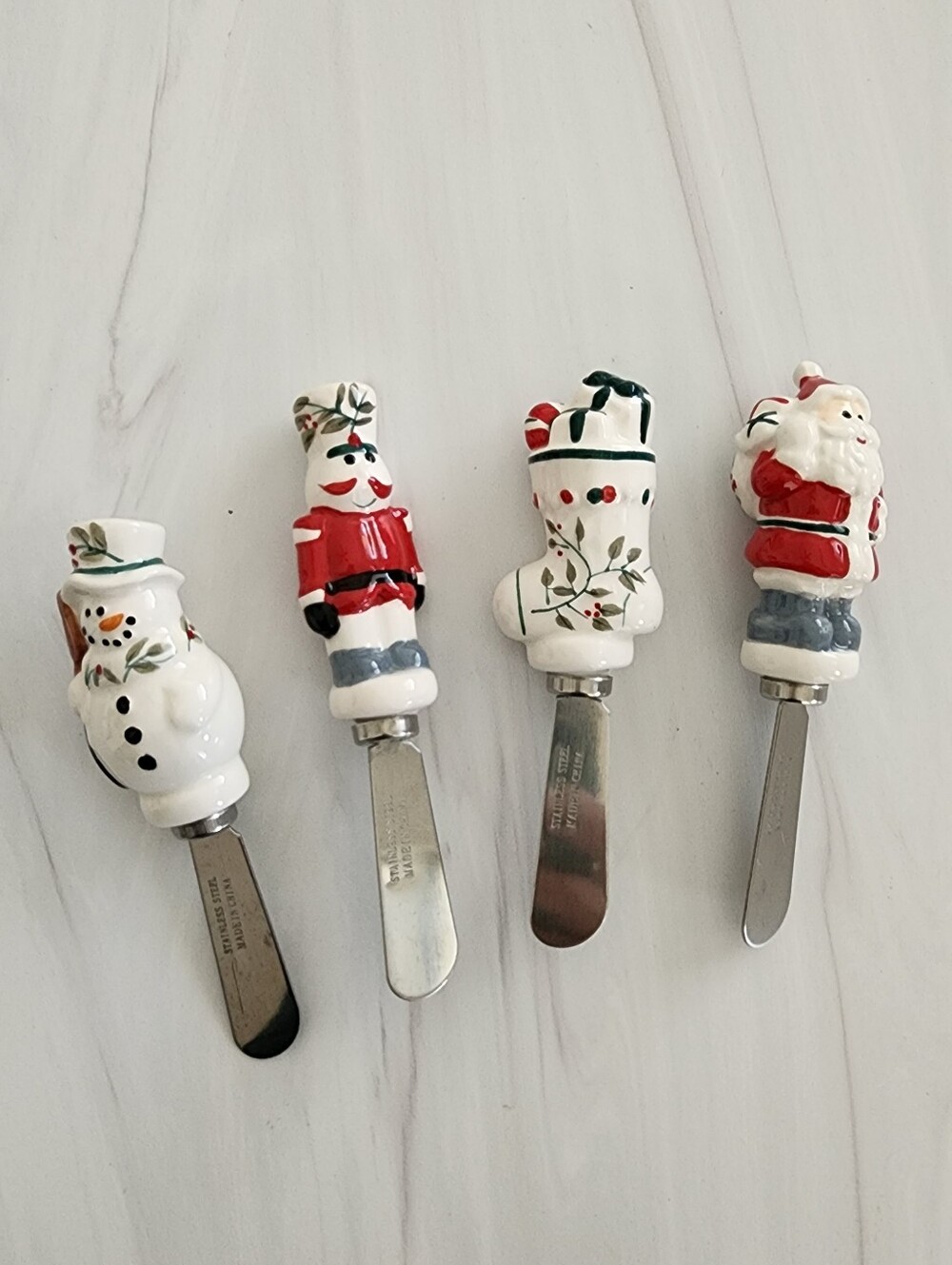 Pfaltzgraff Winterberry Spreaders Set of 4